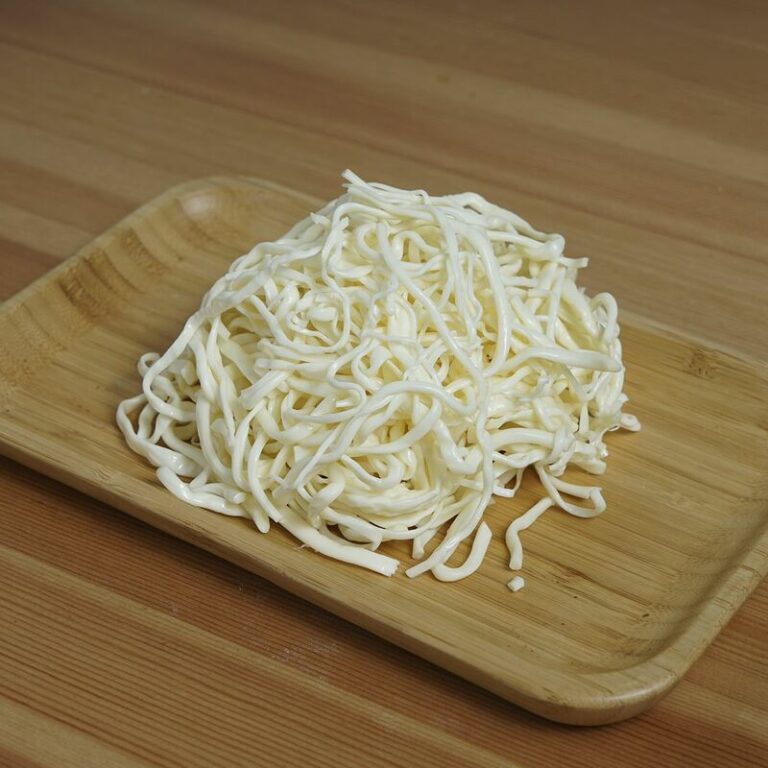 Queso Chechil natural / Сыр Чечил солёный