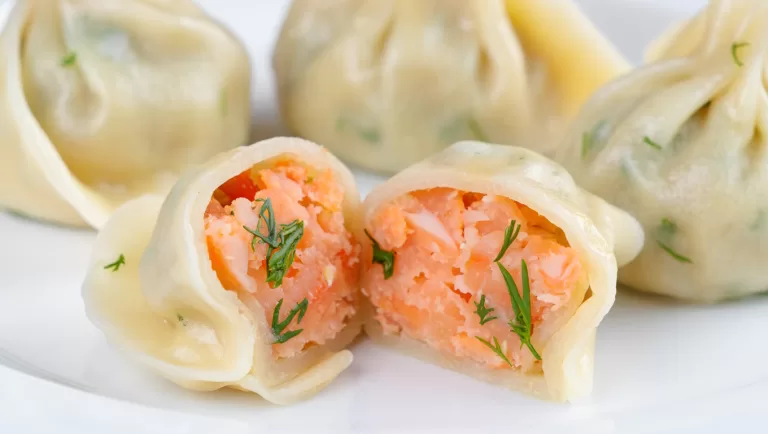 Пельмени лососевые / Pelmeni de salmón