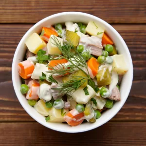 78c3cc59-1b09-41b0-98d0-d98d1d09f52f Салат «СТОЛИЧНЫЙ» / Ensalada "Ruso"