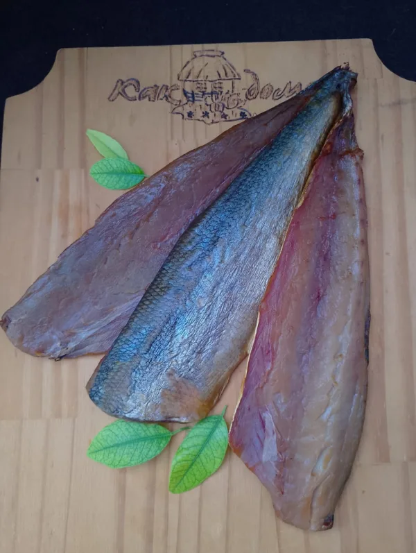 Anchoa ahumado en frío / Анчоа (луфарь) холодного копчения