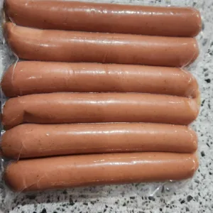 Salchicha tipo Viena ahumada con piel 6 un